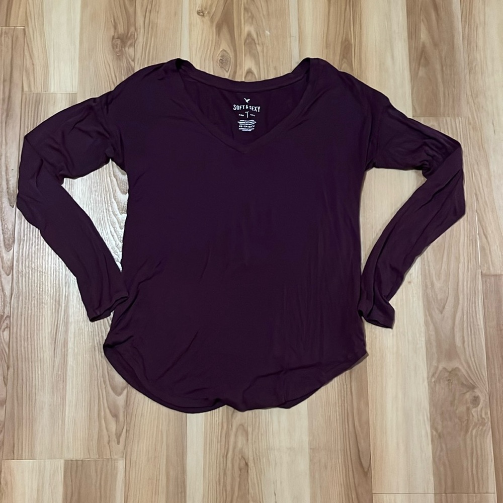 American Eagle Outfitters Purple Top - Picture 2 of 4